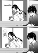 Девушка из соседнего класса смотрит на меня каждый раз, когда проходит мимо